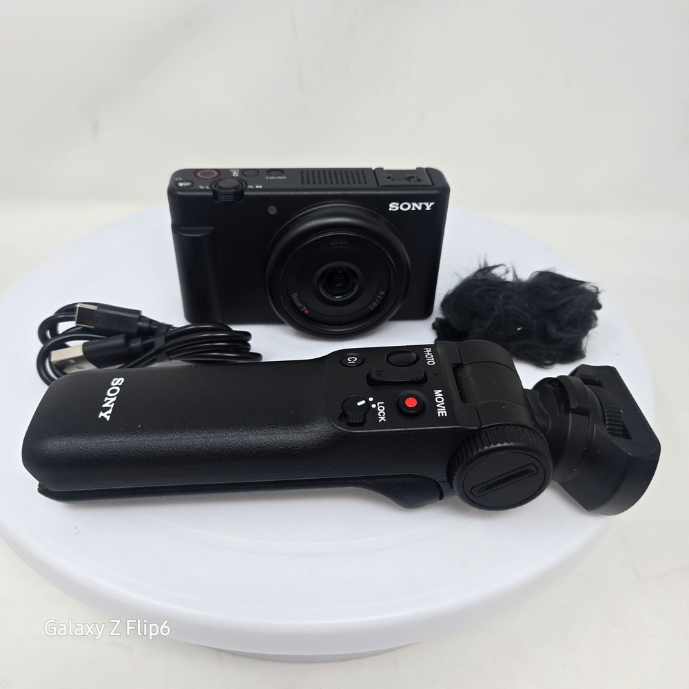 Sony ZV-1F Vlog Camera Black with GP-VPT2BT Shooting Grip and Windscreen Bundle